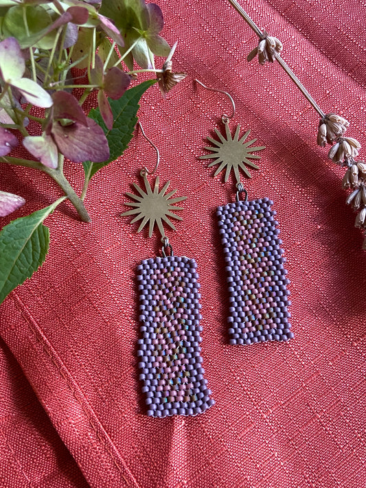 Mauve Sunbursts